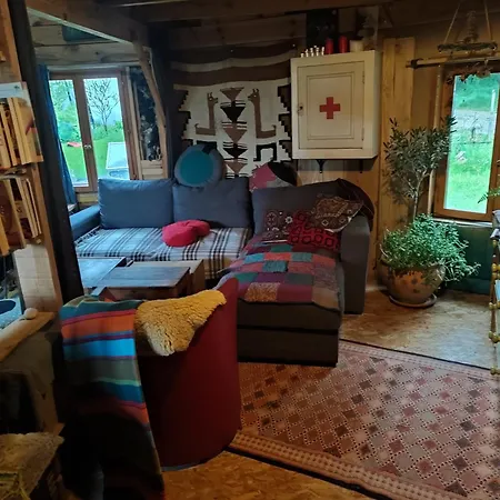 Grande Yourte Glamping Boulc